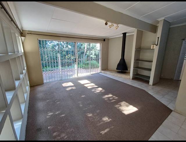 5 BEDROOM HOUSE FOR SALE IN WORLDS VIEW